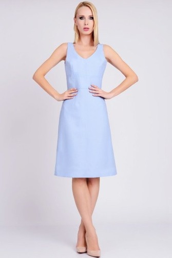 Rozkloszowana sukienka z wełny dziewiczej błękitna - ALVERA